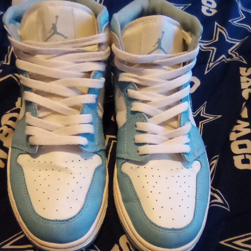 Used Nike Air Jordans Size 8